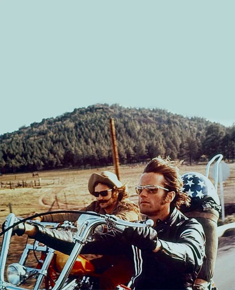 Easy Rider 1969. Деннис хоппер easy Rider. Peter Fonda easy Rider. Питер фонда Беспечный ездок.