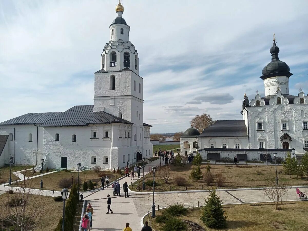 Чебоксары свияжск. Свияжск остров-град. Остров-град Свияжск в Казани. Музей-заповедник «остров-град Свияжск». Крепость Свияжск 1551.