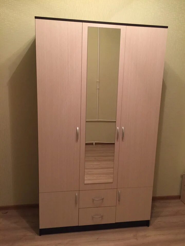Шкаф 3 створчатый шк 3. Шкаф ронда 3х створчатый. шкаф платяной 4х створчатый hoff. шкаф ронда 3х створчатый шк 3. шкаф рондо шк-3 с зеркалом.