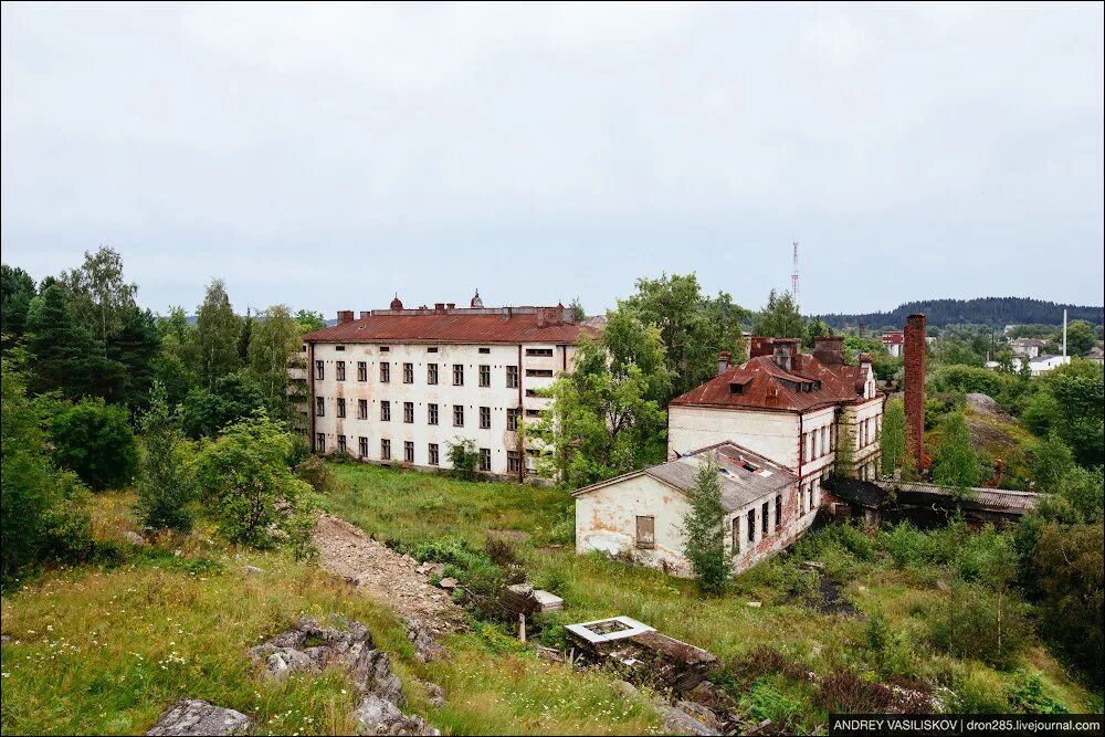 Больница сортавала. Гора Кухавуори Сортавала. Заброшенный санаторий Сортавала. Сортавала заброшенный госпиталь. Санатории в Карелии в Сортавала.