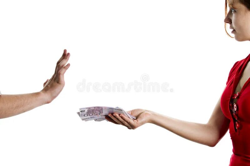 Друг отказывается от денег. Женщина протягивает деньги. Деньги в протянутой руке. Протянутые руки с деньгами. Рука тянется за деньгами.