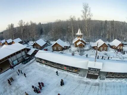 Кирочное подворье