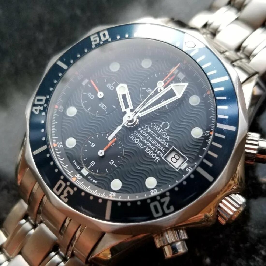 Купить часы оригинал бу. Omega Seamaster 300m. Омега симастер профессионал. Omega Seamaster Diver 300m professional. Омега симастер 300.