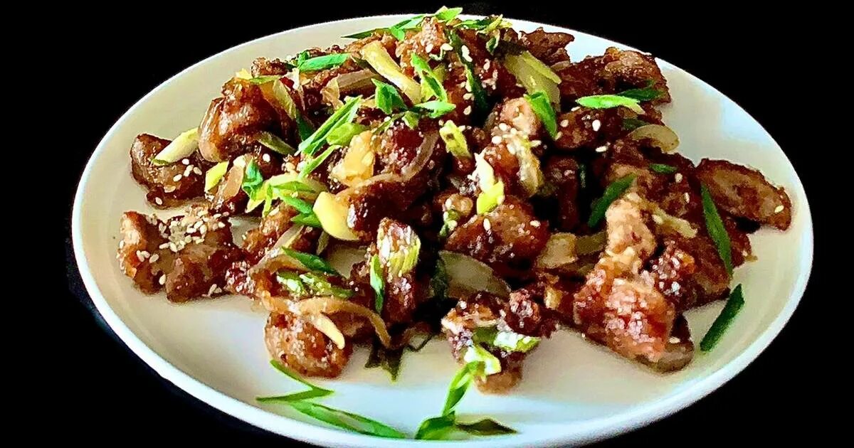 свинина с овощами по китайски. курочка по азиатски. грудинка с овощами. свинина по азиатски по азиатски. свинина по азиатски рецепт.