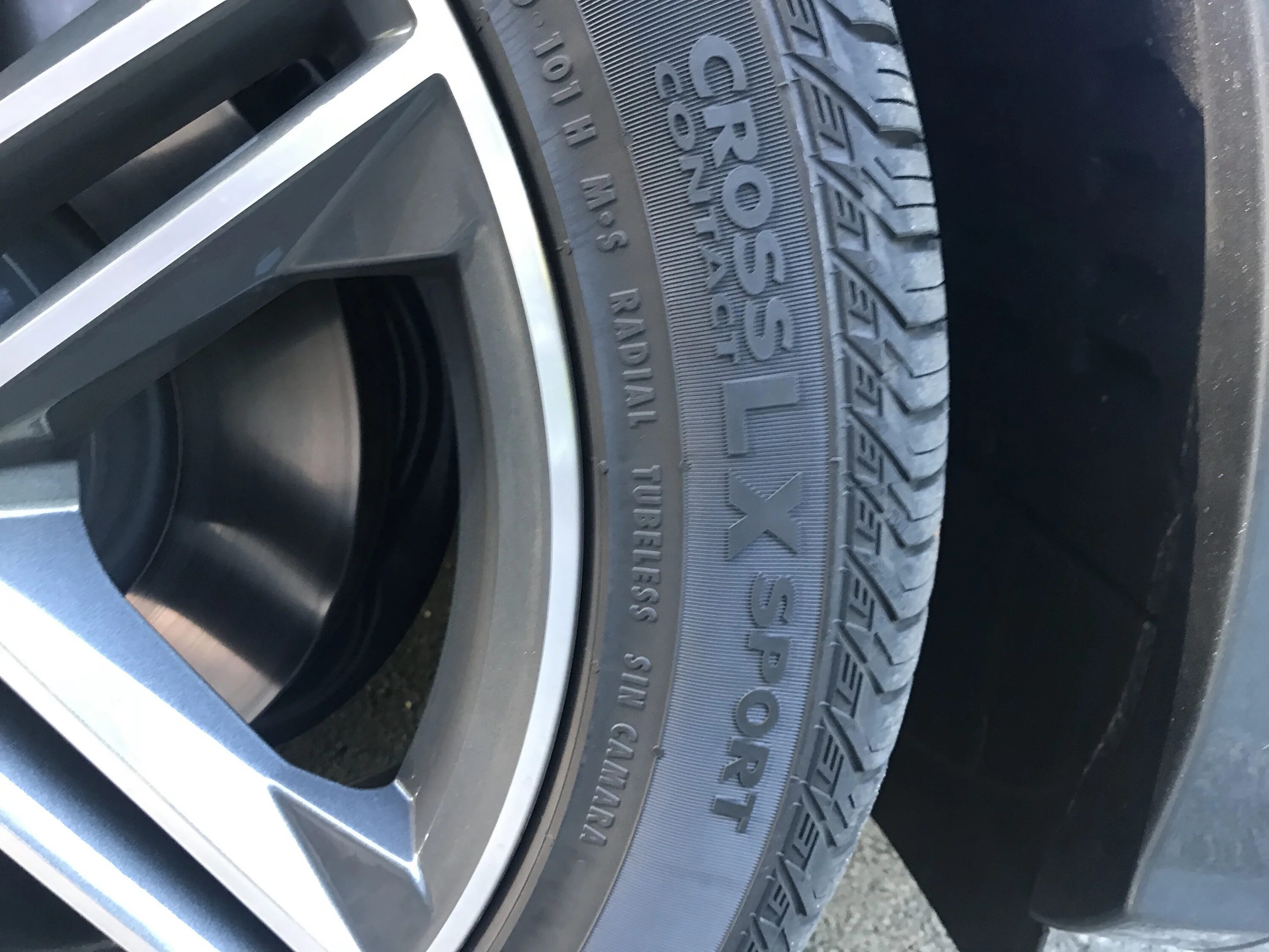 Continental CROSSCONTACT LX. Continental LX Sport. 255/45 R20 для Ауди. Continental CROSSCONTACT all Seasons.