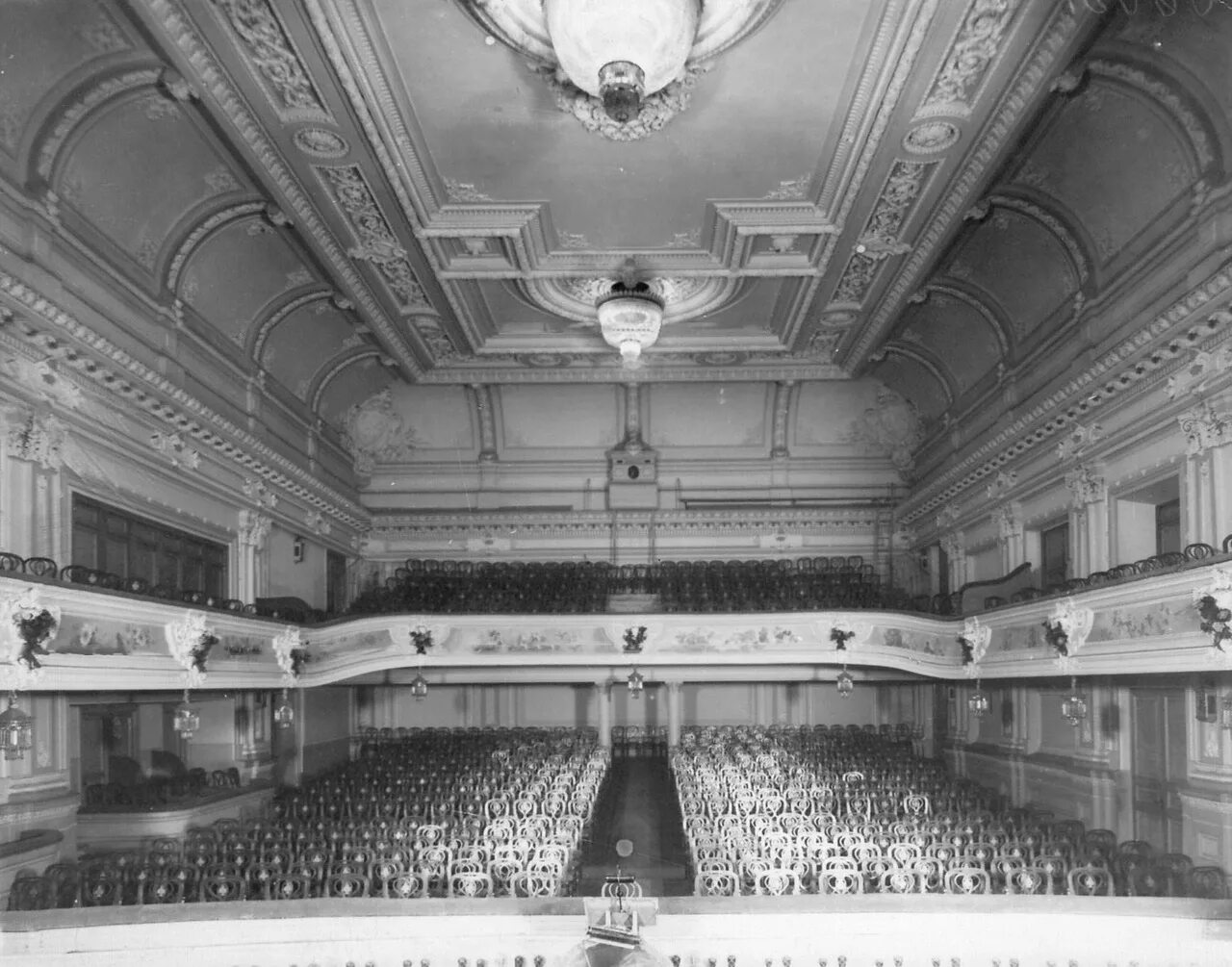 история театра 20 века. балет спартак хачатуряна. история театра 20 века. история театра 20 века. театр начала 20 века.