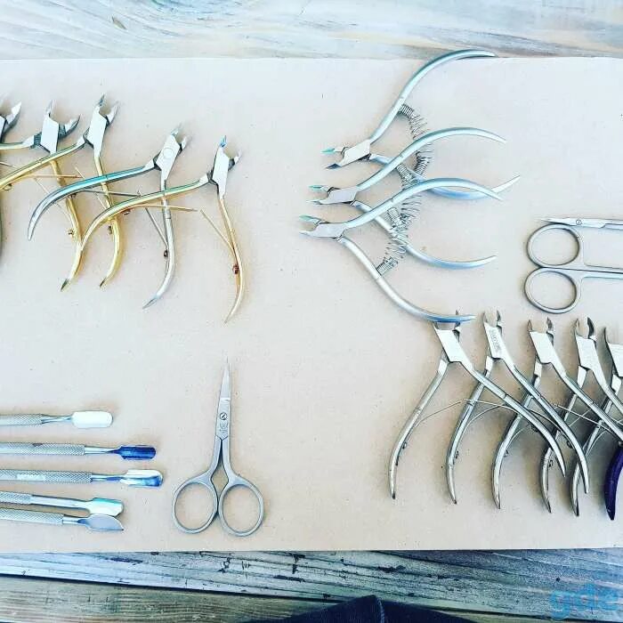 Плохой пинцет для ресниц. Пинцет для ресниц в крафт пакете. Заточка ульяновск. Заточка ульяновск. Плохой пинцет для ресниц.