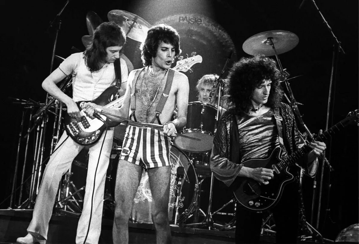 Queen band. Группа Квин 1970. Группа Queen 80е. Группа Queen 70s. Queen Band 1986.