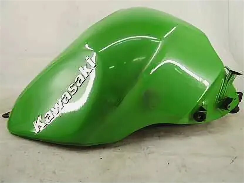 Боковинки бака kawasaki 450 салатовые. Кавасаки бак. Кавасаки бак. Кавасаки бак. Глушитель на кавасаки вулкан s 650.