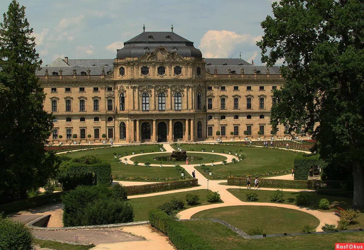 резиденцией являлся. швеция достопримечательности дворец дроттнингхольм. дворец лёйхтенберг мюнхен. швеция достопримечательности дворец дроттнингхольм. резиденцией являлся.