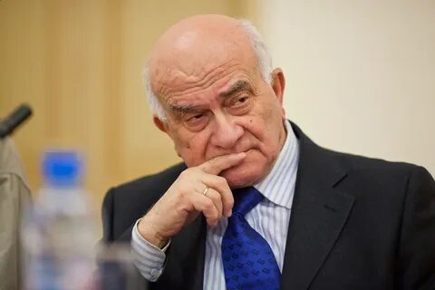 Ясин алиев