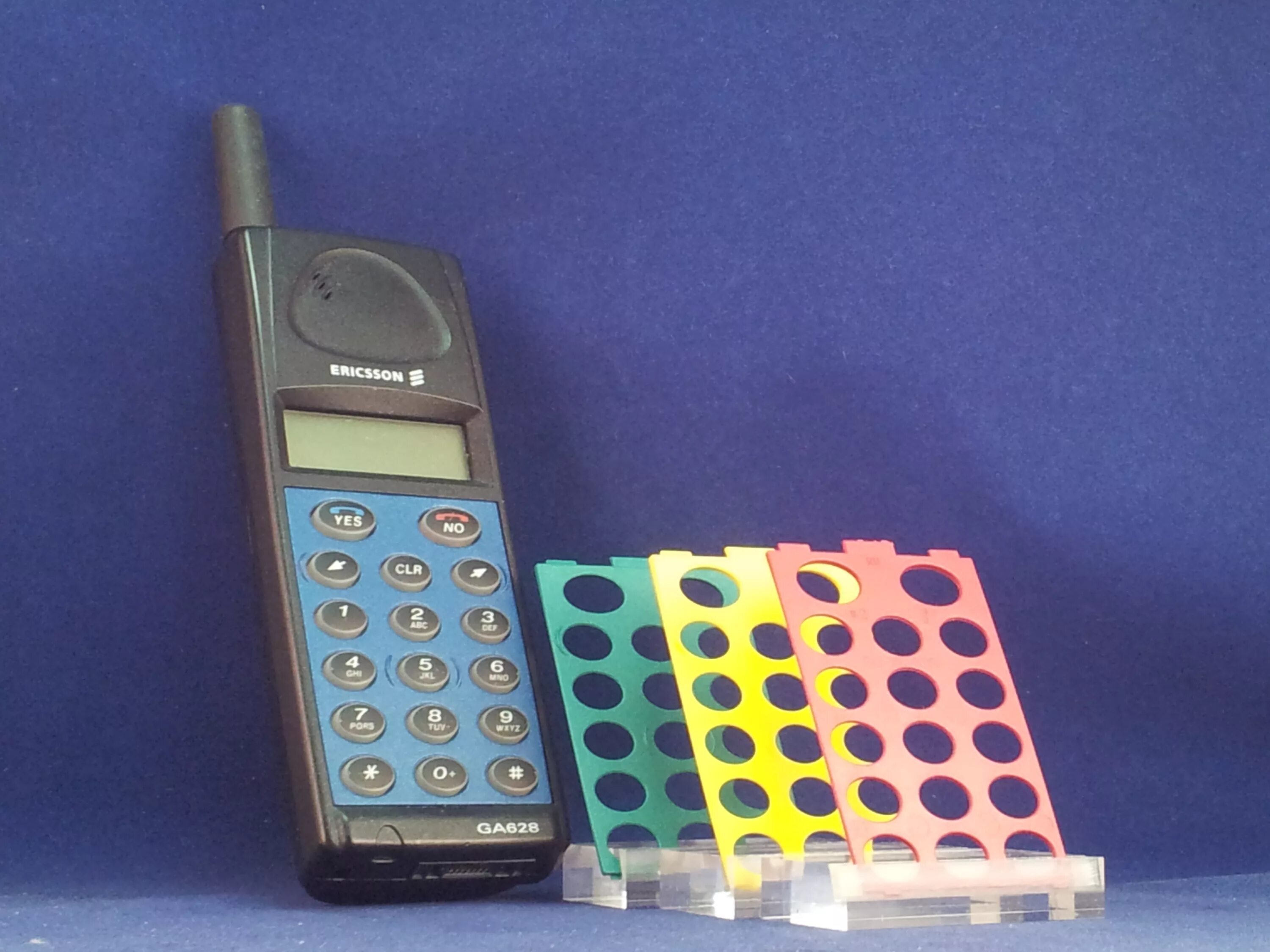 Ericsson ga628. Эриксон 628. Телефон Ericsson 628. Ericsson 1018. Телефон 1995 года