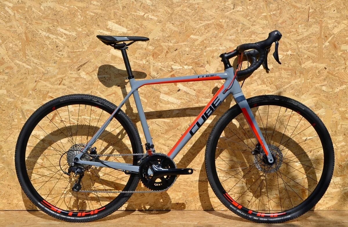 Cube cross. Циклокросс Cube. Cube Pro Race 2020 Cyclocross 53см. Cube CLS Cross 2013. Cube Cross Race 2014.