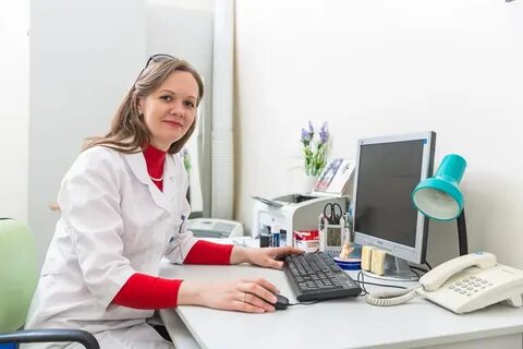 Врач ревматолог клиники