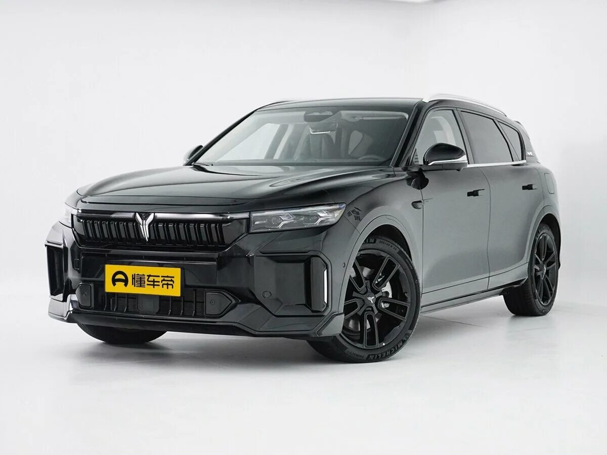 Voyah passion гибрид. Voyah внедорожник новый. Авто воях модели. Voyah автомобиль. Dongfeng voyah.
