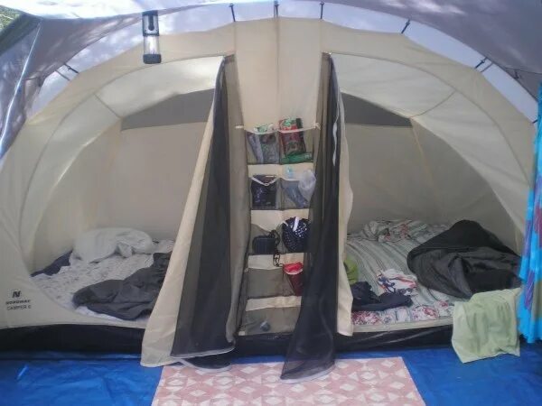 Палатка Арктика 285 шестиместная. Палатка Campack Tent c-8601. Палатка кемпинговая Alexika maxima 6 Luxe, 620x220x210 см. Палатка Gelert Quickpitch Compact 2 Tent. В школе есть трехместные туристические палатки какое