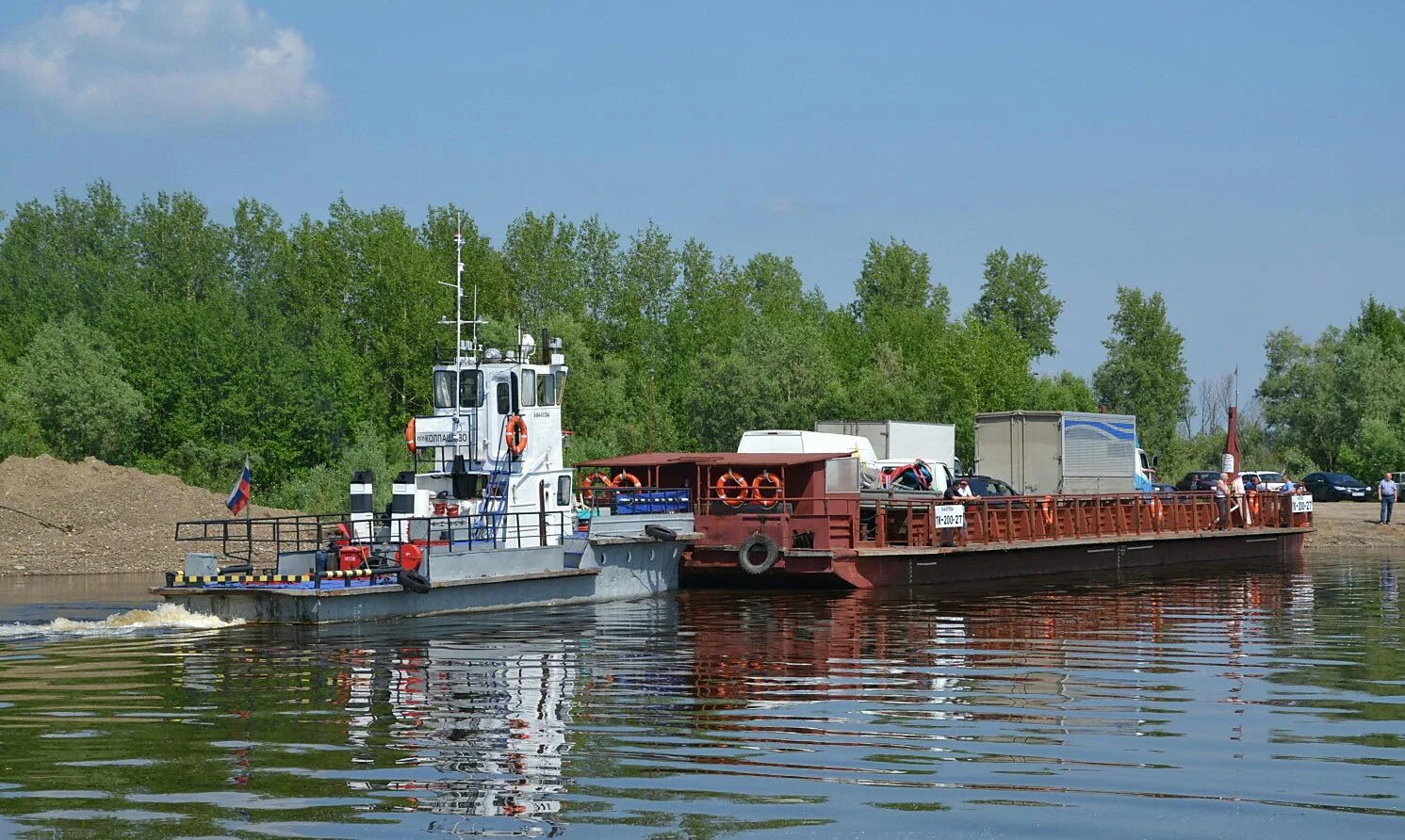 Обь вода колпашево. Паромная переправа Колпашево 2022. Переправа Озерное Колпашево. Паром Колпашево НГСС Озерное. Колпашево Томская переправа.