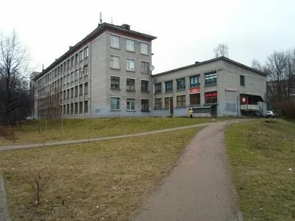 Тореза 4