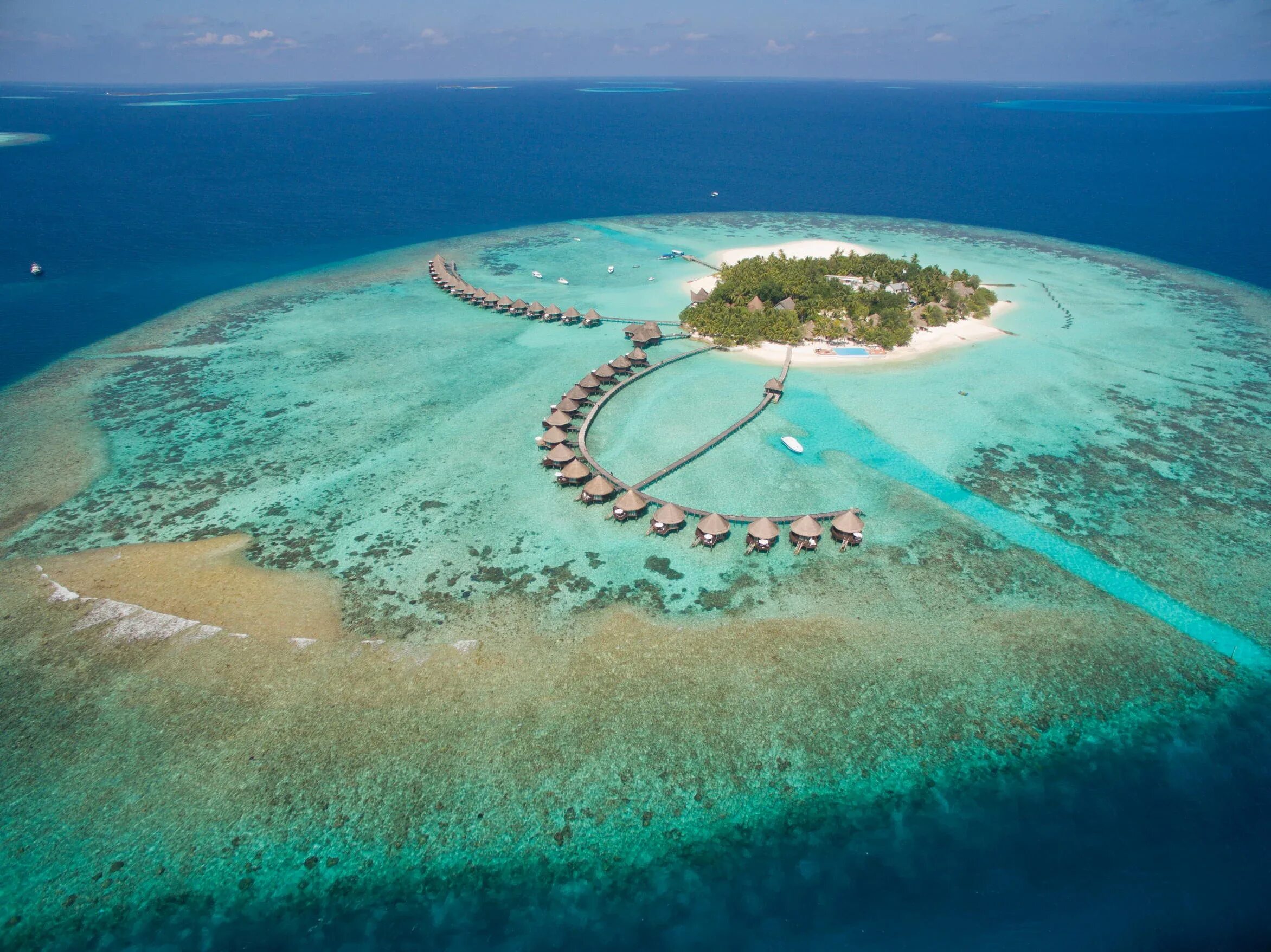 Thulhagiri island. Каафу Атолл Мальдивы. Тулагири Айленд Резорт Мальдивы. Северный Мале Атолл Мальдивы. Мальдивы Thulhagiri Island Resort 4 Мальдивы.