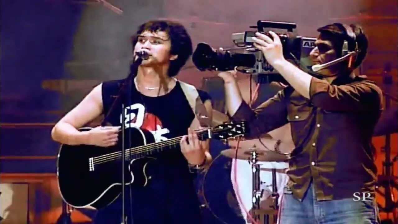 Концерт памяти башлачева в лужниках. Видео концерт 1990. Цой концерт памяти башлачева. Цой в олимпийском 1990. Видео концерт 1990.