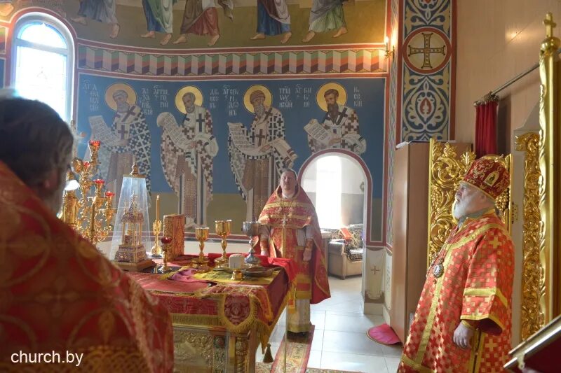 служба в соборе в минске. служба в соборе в минске. всехсвятский храм междуреченск. литургия в храме христа спасителя. храм святого пророка иоанна предтечи.