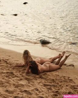 Devin Brugman / Natasha Oakley / devinbrugman Nude Leaked Photo #1 - Fapell...
