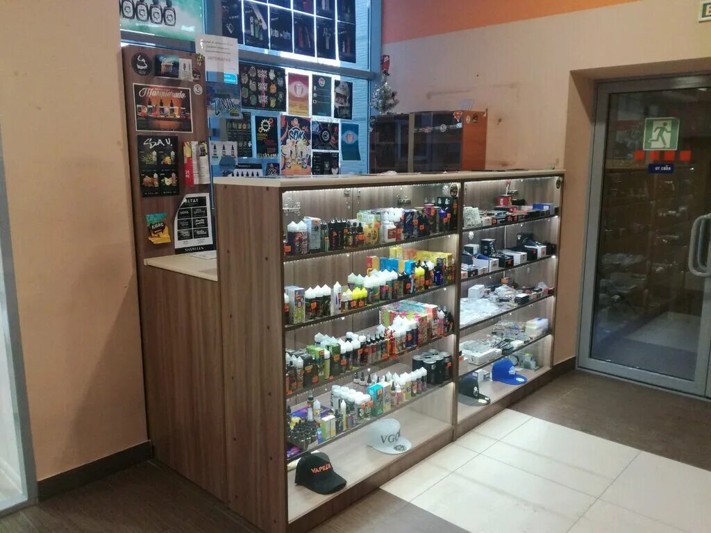 Bad shop. Новый век вейп шоп. Универмаг вейпшоп. Вейп зона нижний новгород сортировка. Вейп магазины нижний новгород.