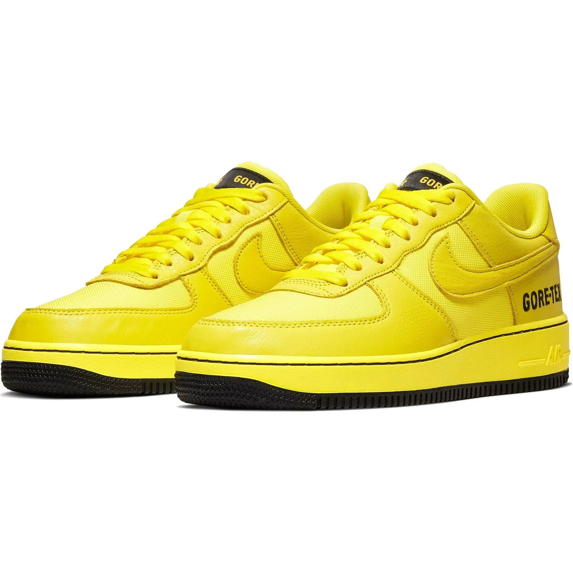 Аир желтый. Nike Air Force 1 Gore-Tex желтые. Air Force 1 Gore Tex. Nike Gore Tex. Кроссовки Nike Air Force Gore-Tex.