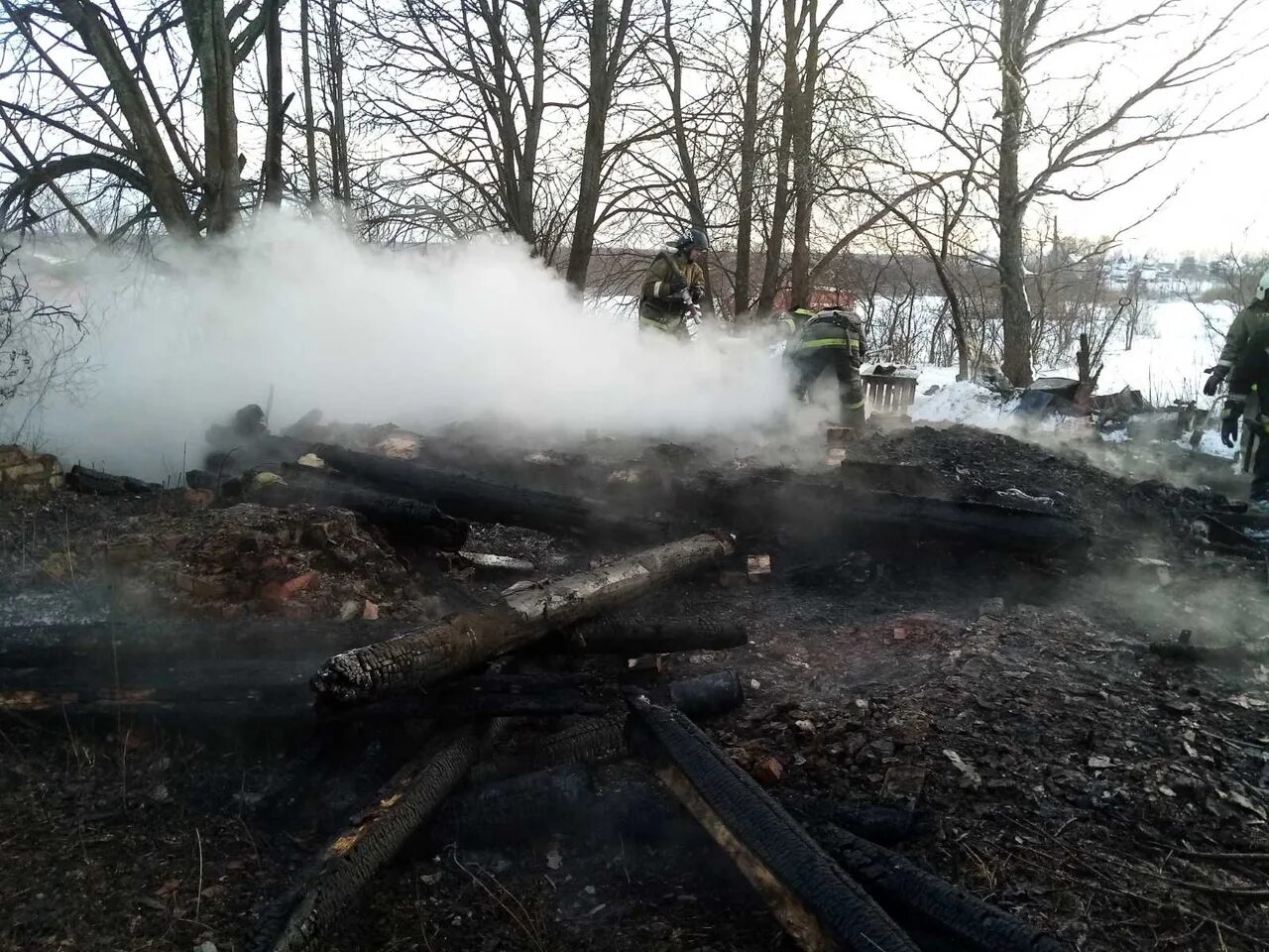 Пожар в сенице. Пожар в ярославле сейчас. рамешки пожар. пожар в ярославле сегодня.