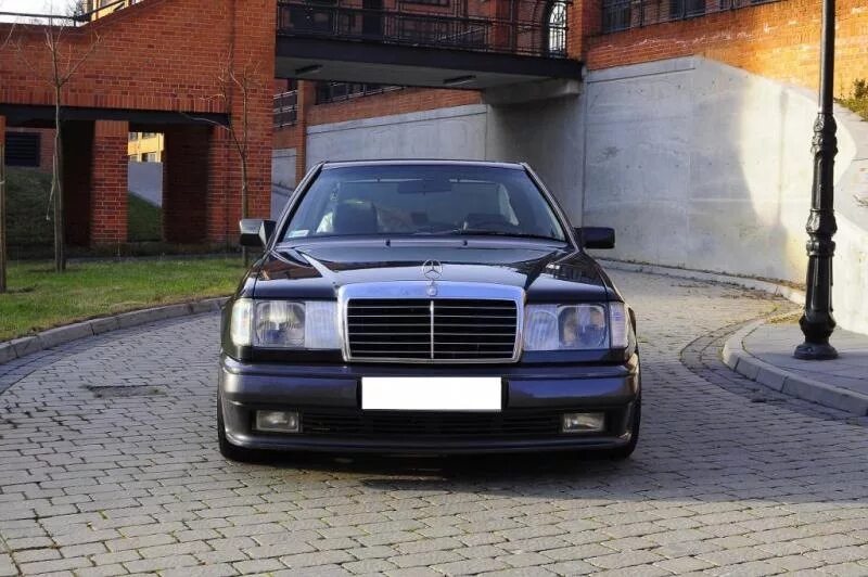 Mercedes w124 AMG. Mercedes w124 дорестайлинг. W124 Mercedes дорестайл. Мерседес Бенц 124.