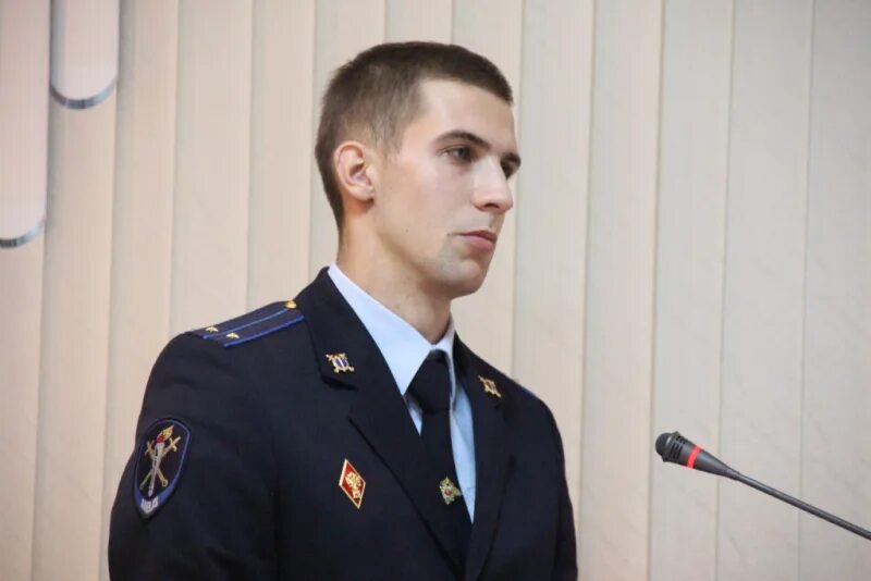 В Калининграде начальник регионального УМВД Игорь Илларионов провел с молодыми п