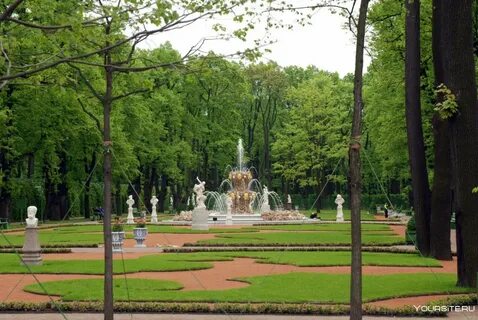 Главный парк петербурга