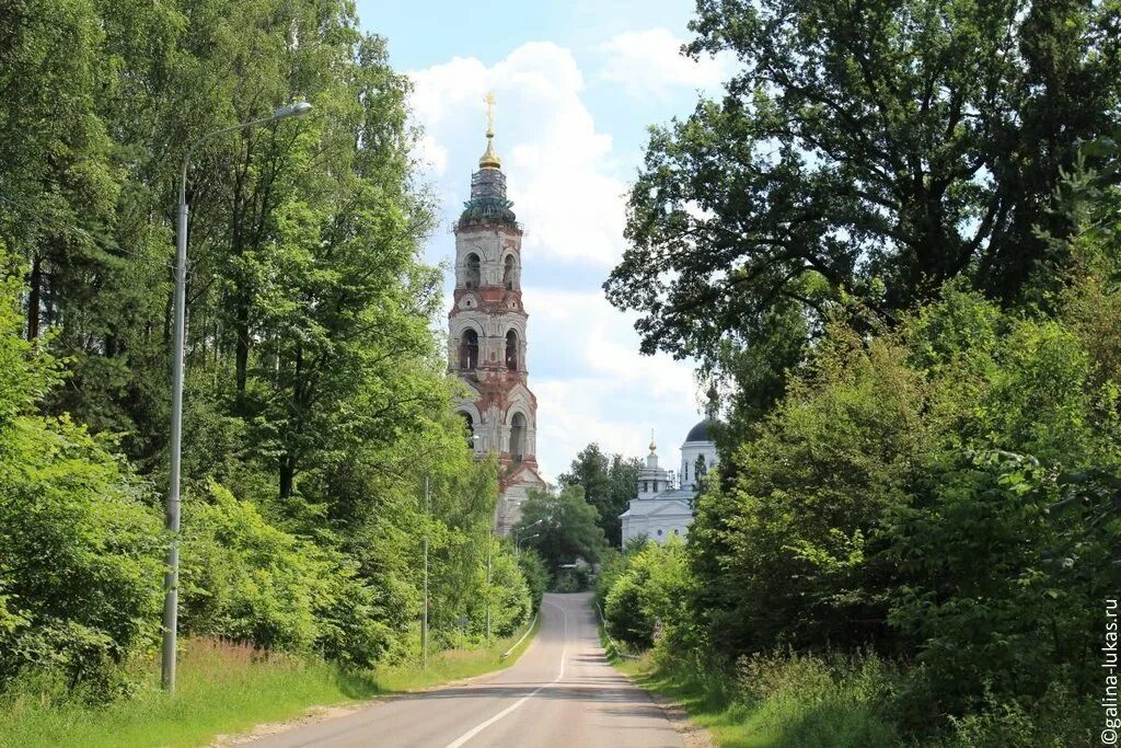 Сайт берлюковского монастыря. Николо-Берлюковский монастырь. Авдотьино Николо-Берлюковский монастырь. Берлюковская пустынь монастырь. Николо Берлюковская пустынь монастырь мужской.