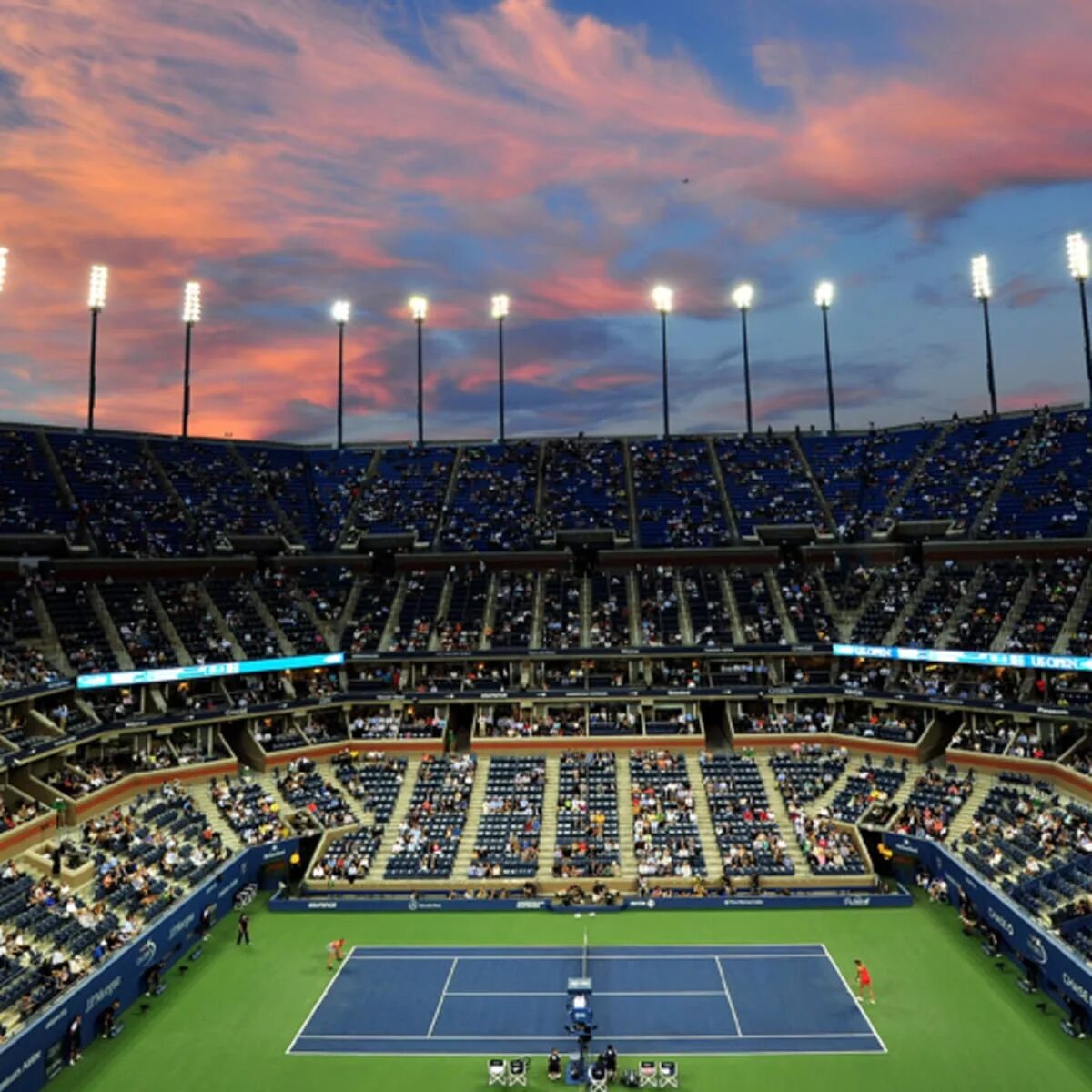 Теннисный стадион. Us open Арена. Теннисный корт us open. ЮС опен 2022. Теннис стадион.