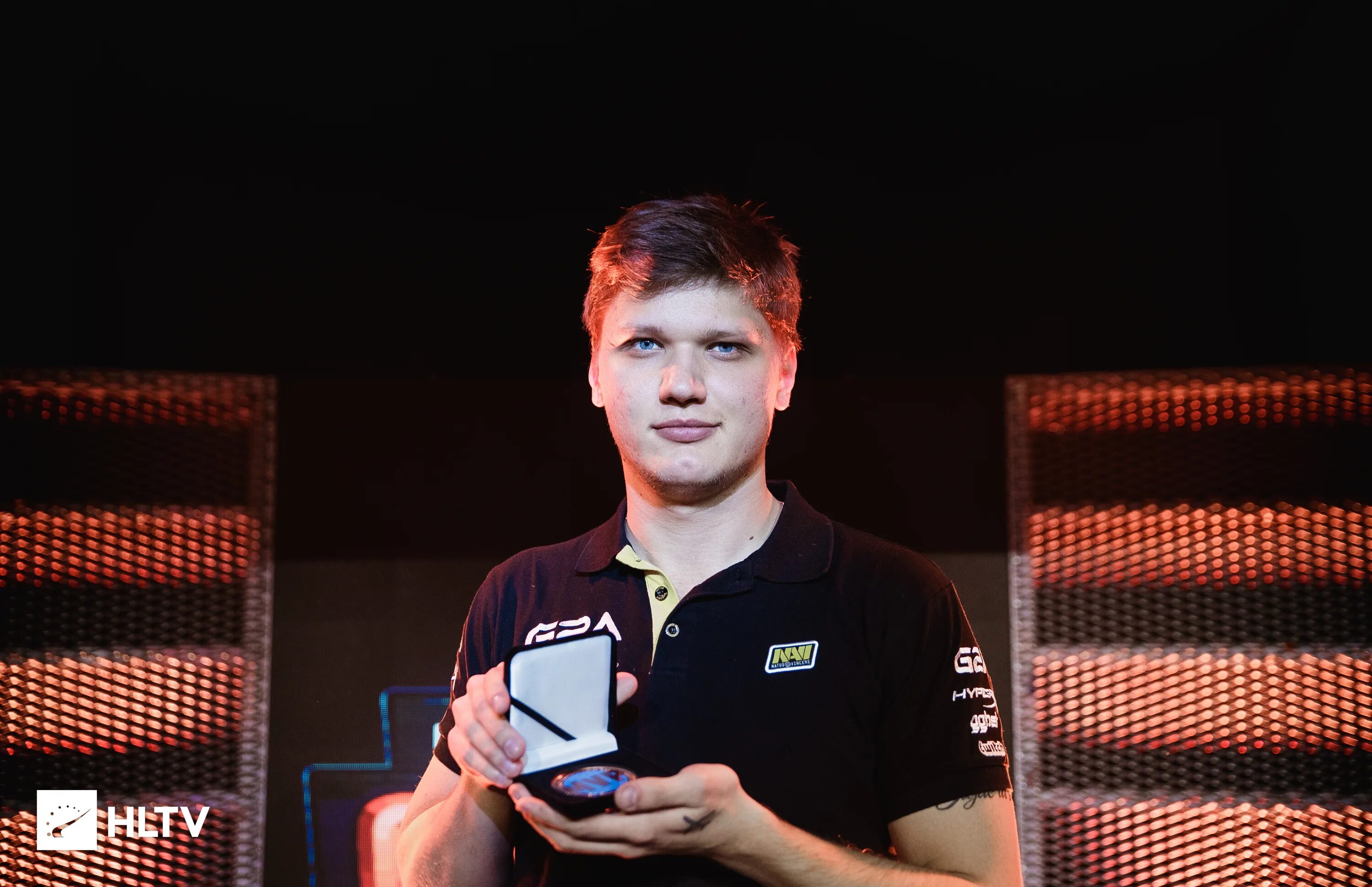 Simple navi. Симпл КИБЕРСПОРТСМЕН. S1mple CS go.