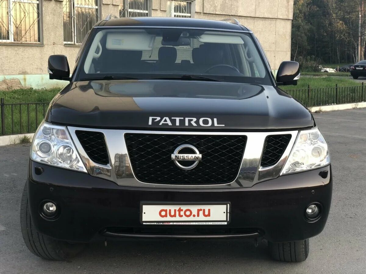 Nissan Patrol 5.6 2011. Ниссан Патрол 5.5. Ниссан Патрол авито. Внедорожник Ниссан коричневый.