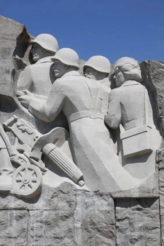 Самбек сегодня. Мемориал самбекские высоты таганрог. мемориал славы самбекские высоты. памятник самбекские высоты таганрог. памятник самбекские высоты.