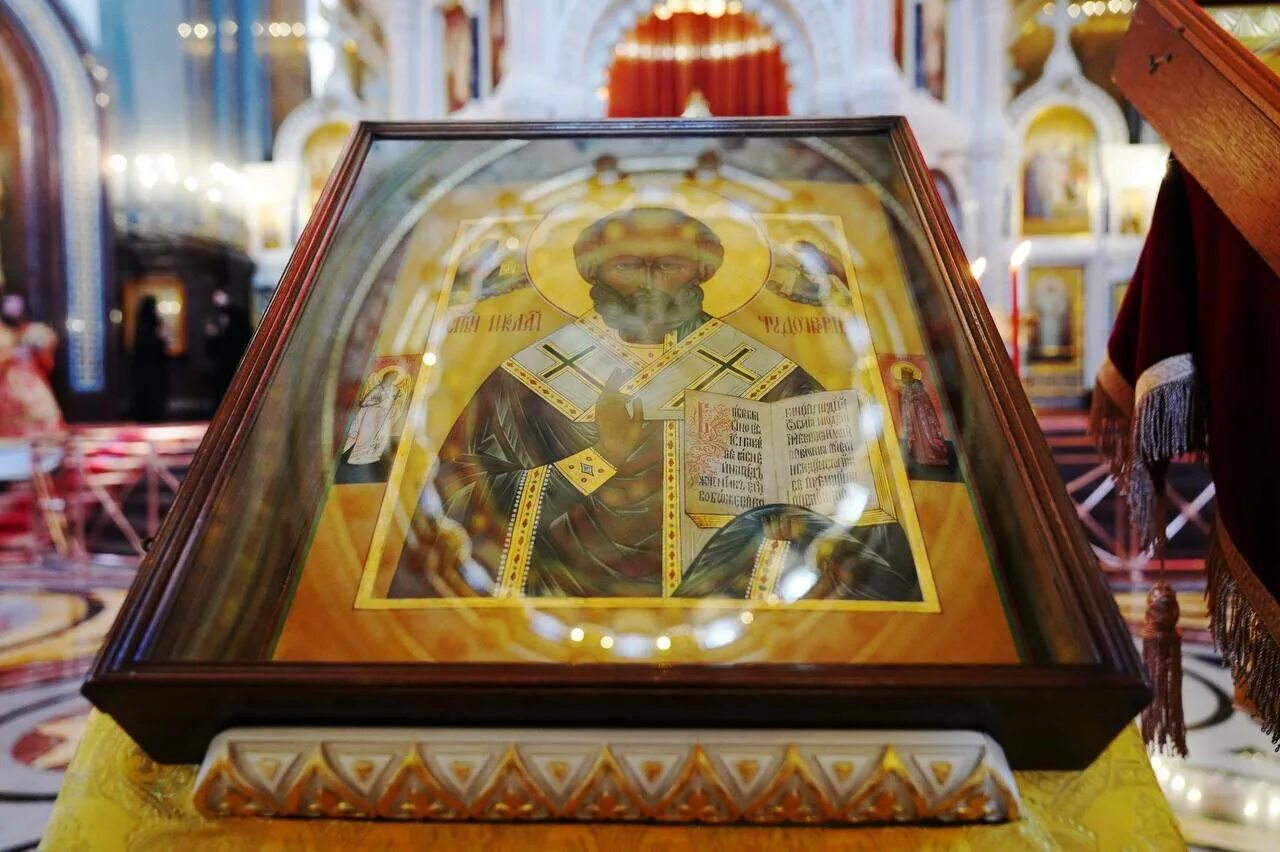 19 декабря 2019 г. Икона Николая Чудотворца в храме Христа Спасителя. Икона Николая Чудотворца из храма Христа Спасителя.