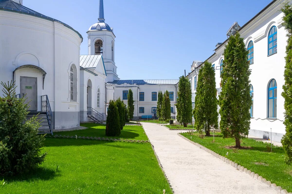 Сайт свято успенского монастыря. Свято-Успенский Дивногорский монастырь. Дивногорский Успенский монастырь. Свято Успенский Дивногорский монастырь Воронежской области. Успенский Дивногорский пещерный монастырь.