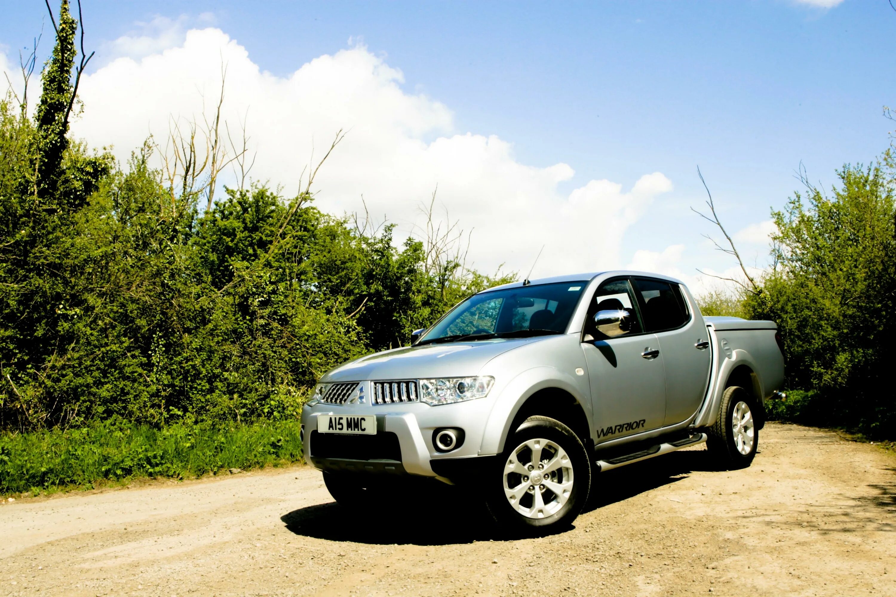 Mitsubishi l200 2011. Мицубиси l200. Мицубиси л200 2010. Мицубиси l200 2.5. Митсубиси l200 4 поколение.