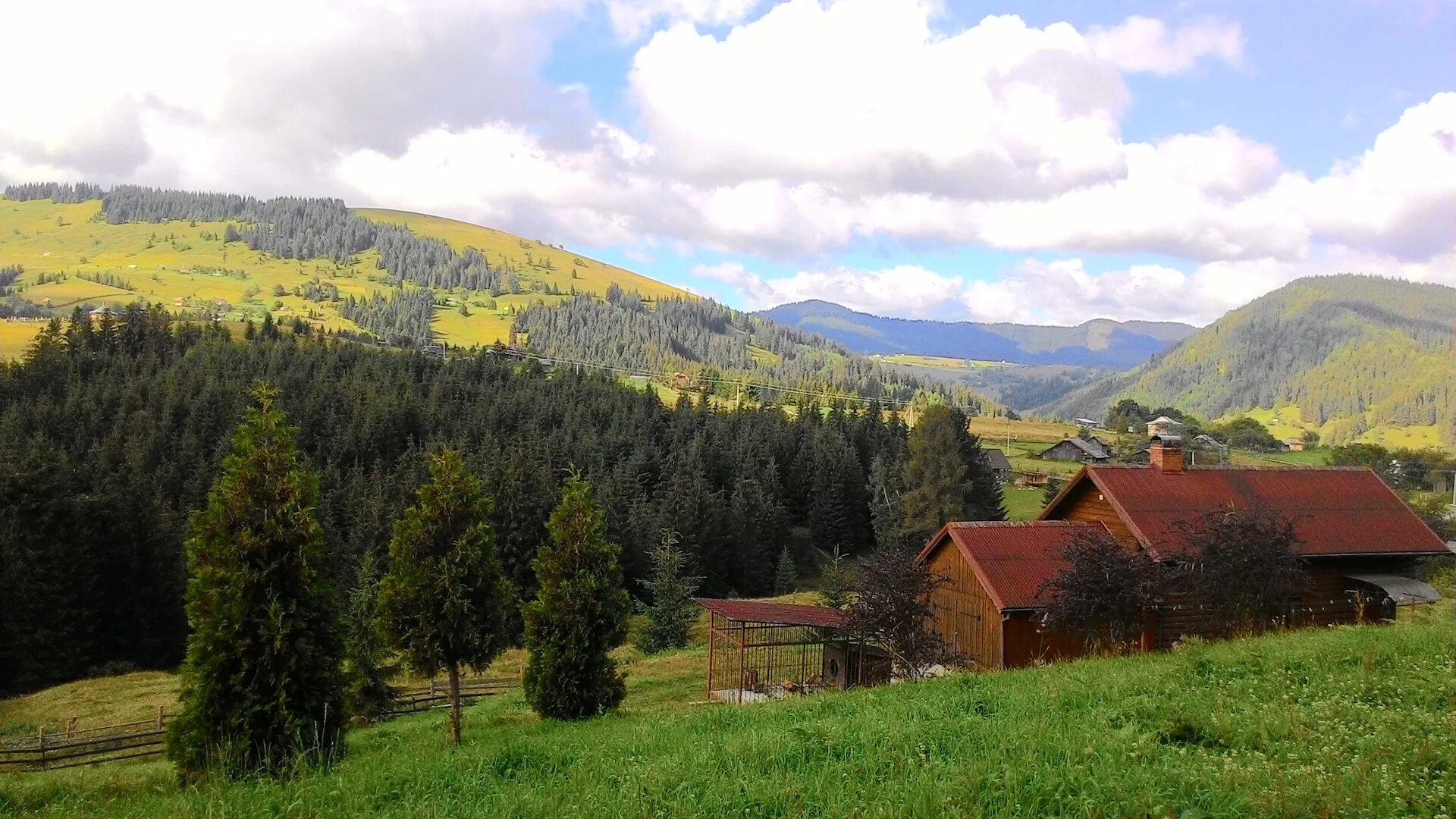 Карпаты гуцулы. Карпатские горы Шешоры. Верховина. Кузнецк Карпаты.