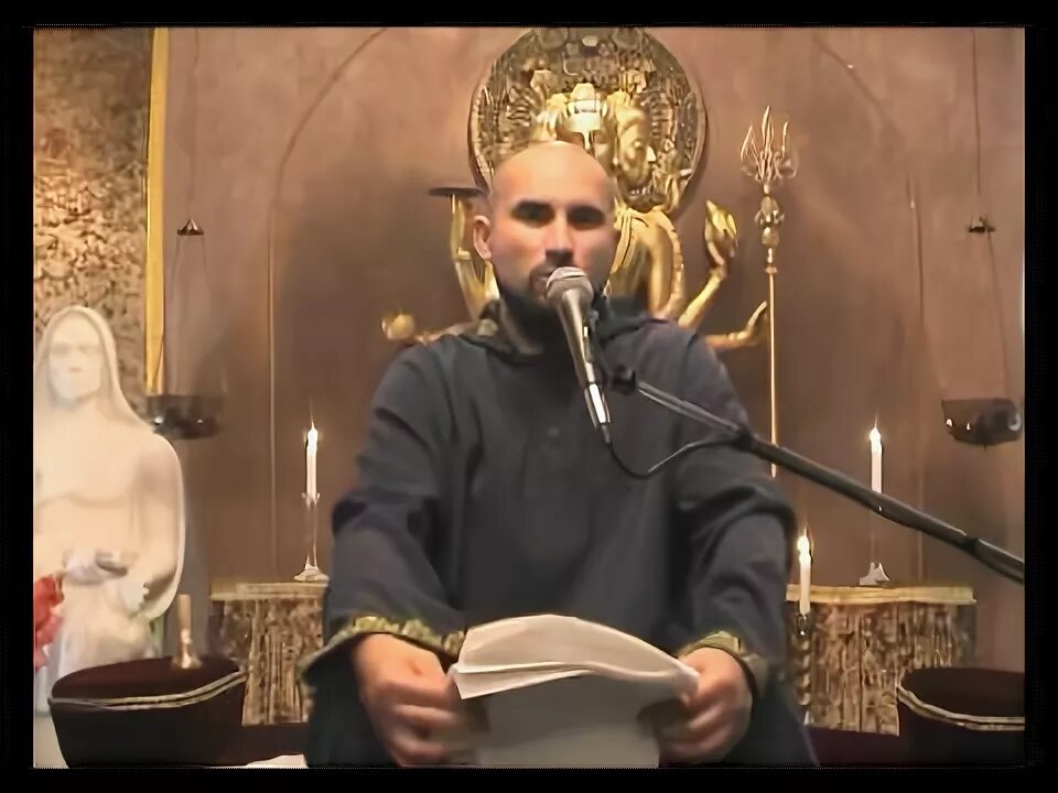 Свами вишну дэв. Свами вишнудевананда гири. садгуру свами вишну дэв кодекс мастера путь совершенства. просветление лекция. самарасья.