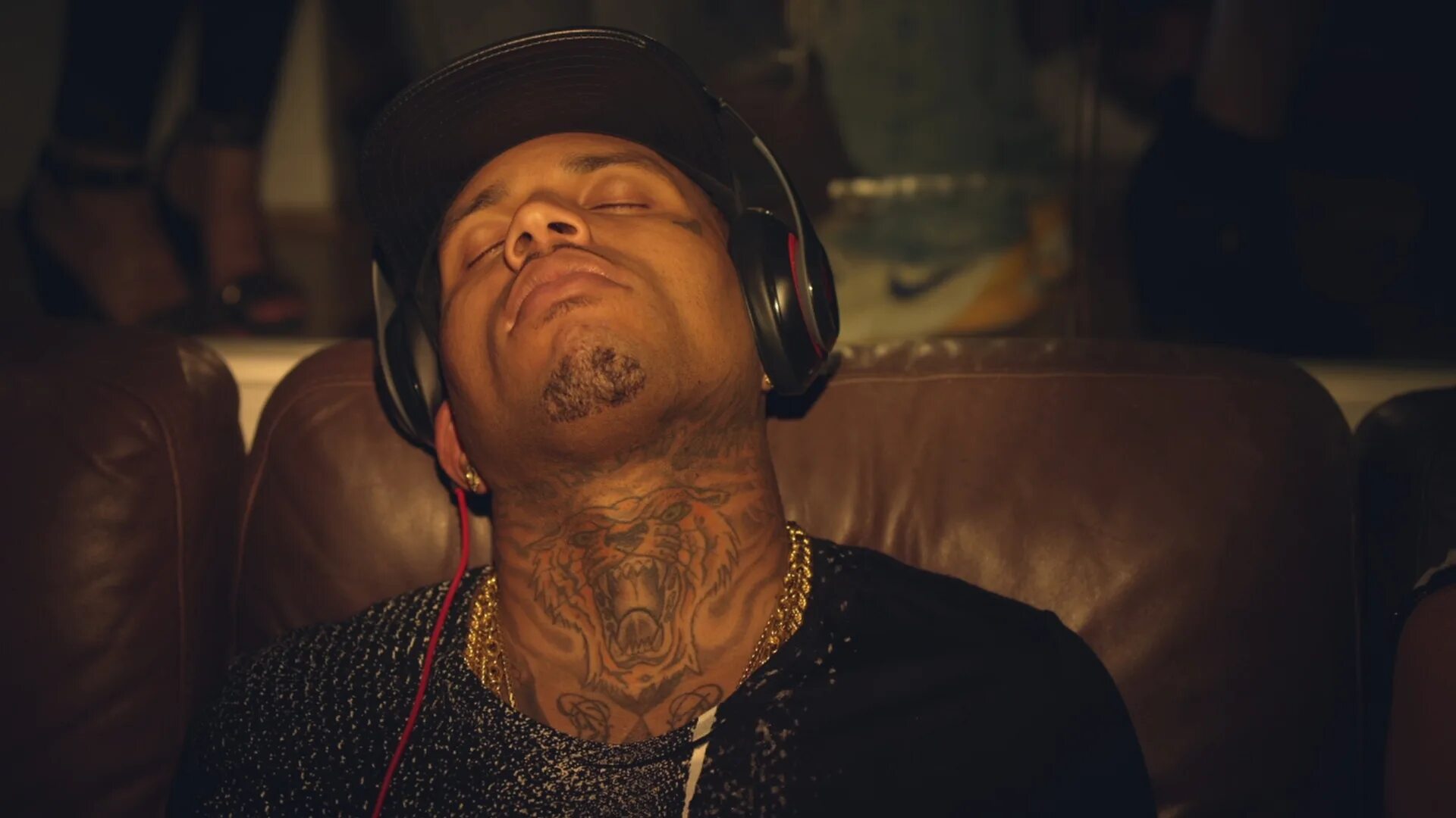 Chris Brown Rap. Kid Ink похож на Chris. Hotel (feat. Chris Brown) Kid Ink.