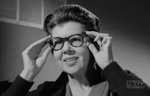 Mary Treen in Перри Мейсон (1957) .