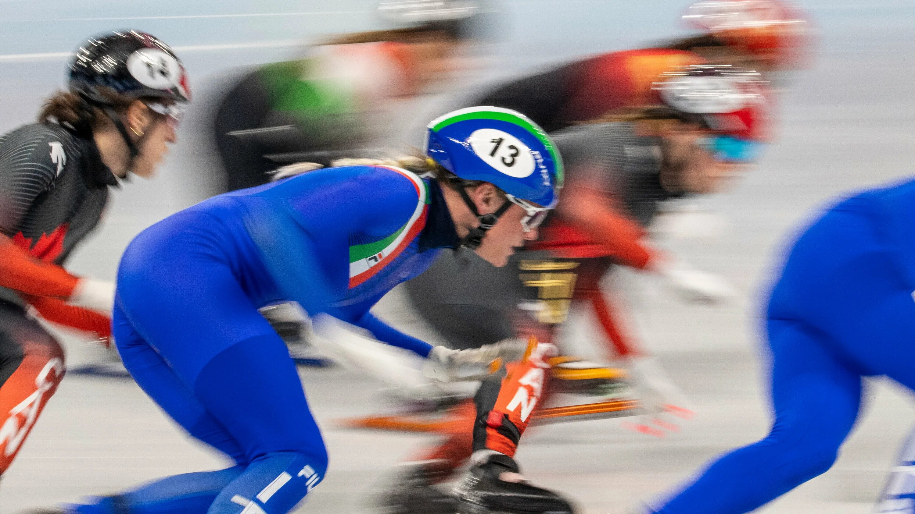 Айс скорость. Спидскейтинг. Надпись Speed Skating. Short track Speed Skating. Драфтинг спидскейтинг.