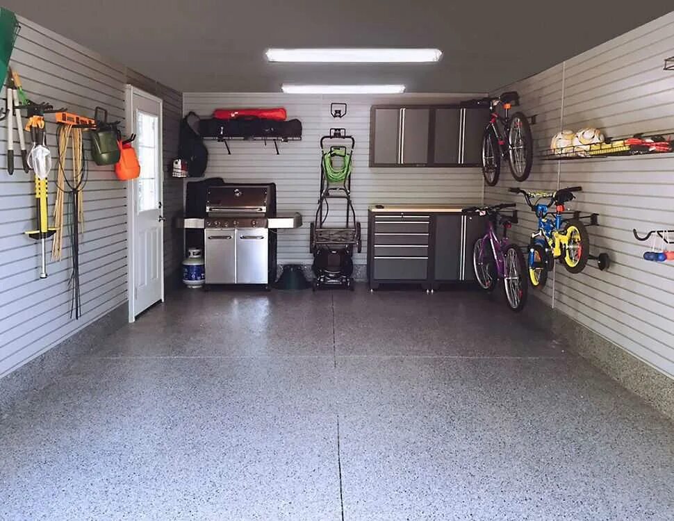 Clean garage
