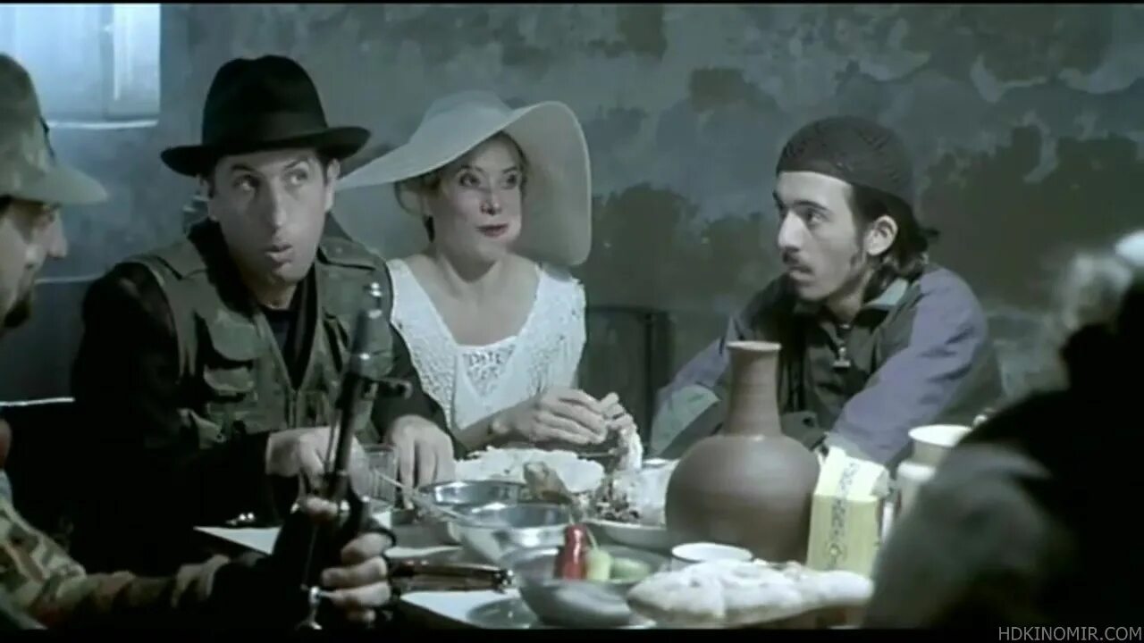 юлия высоцкая дом дураков. дом дураков 2002. дом дураков 2002. дом дураков 2002. юлия высоцкая в фильме дом дураков.