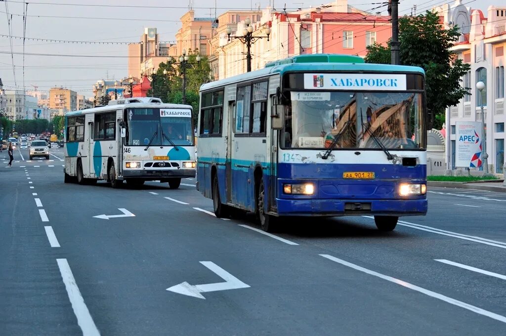 Хабаровский автобус. Автобус хабаровск. Автобус хабаровск daewoo 121. Daewoo bs 106 хабаровск. Общественный транспорт хабаровска.