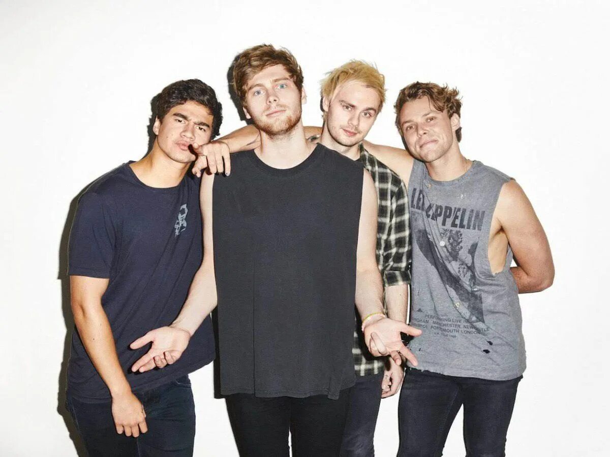 Группа 5 ю. 5 Seconds of Summer. Группа 5 seconds of Summer участники. 5sos 2015. 5сос Колм.