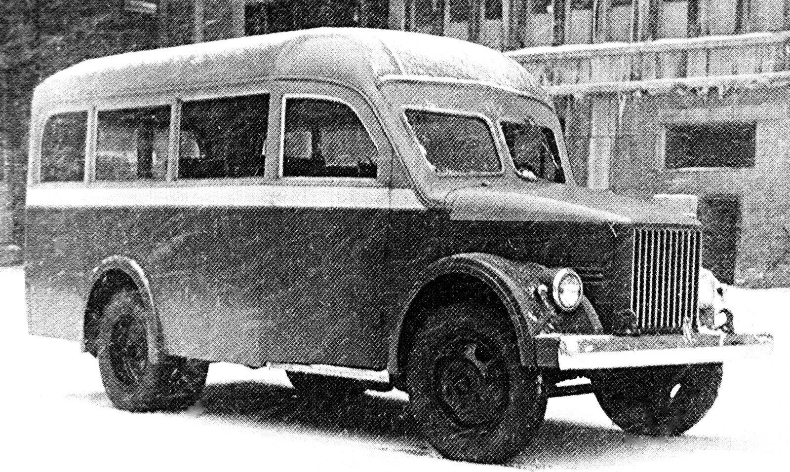 ГАЗ 51 автобус. ЗИС-Аремкуз. ГАЗ-51 армейский санитарный автомобиль. ГАЗ 51 пассажирский.